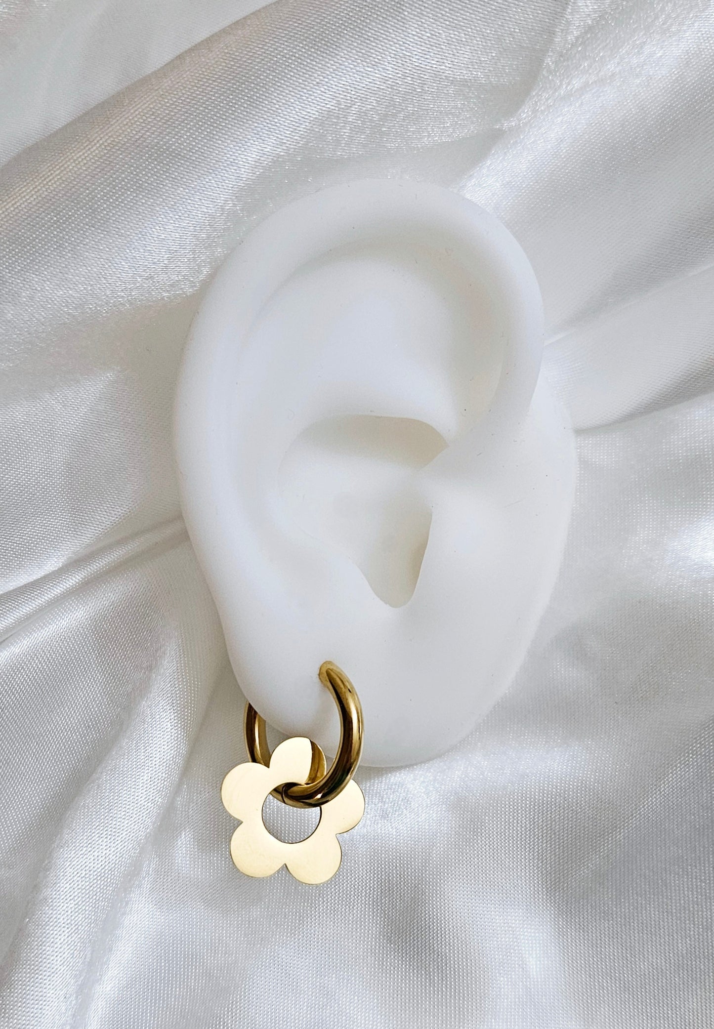 2-in-1 Flora Hoops Earrings