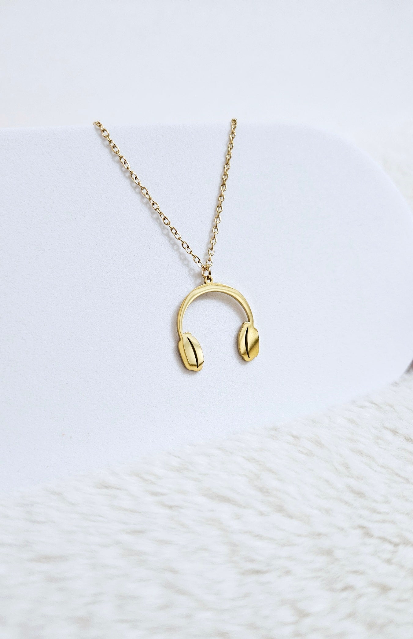 Sweet Sonic Necklace