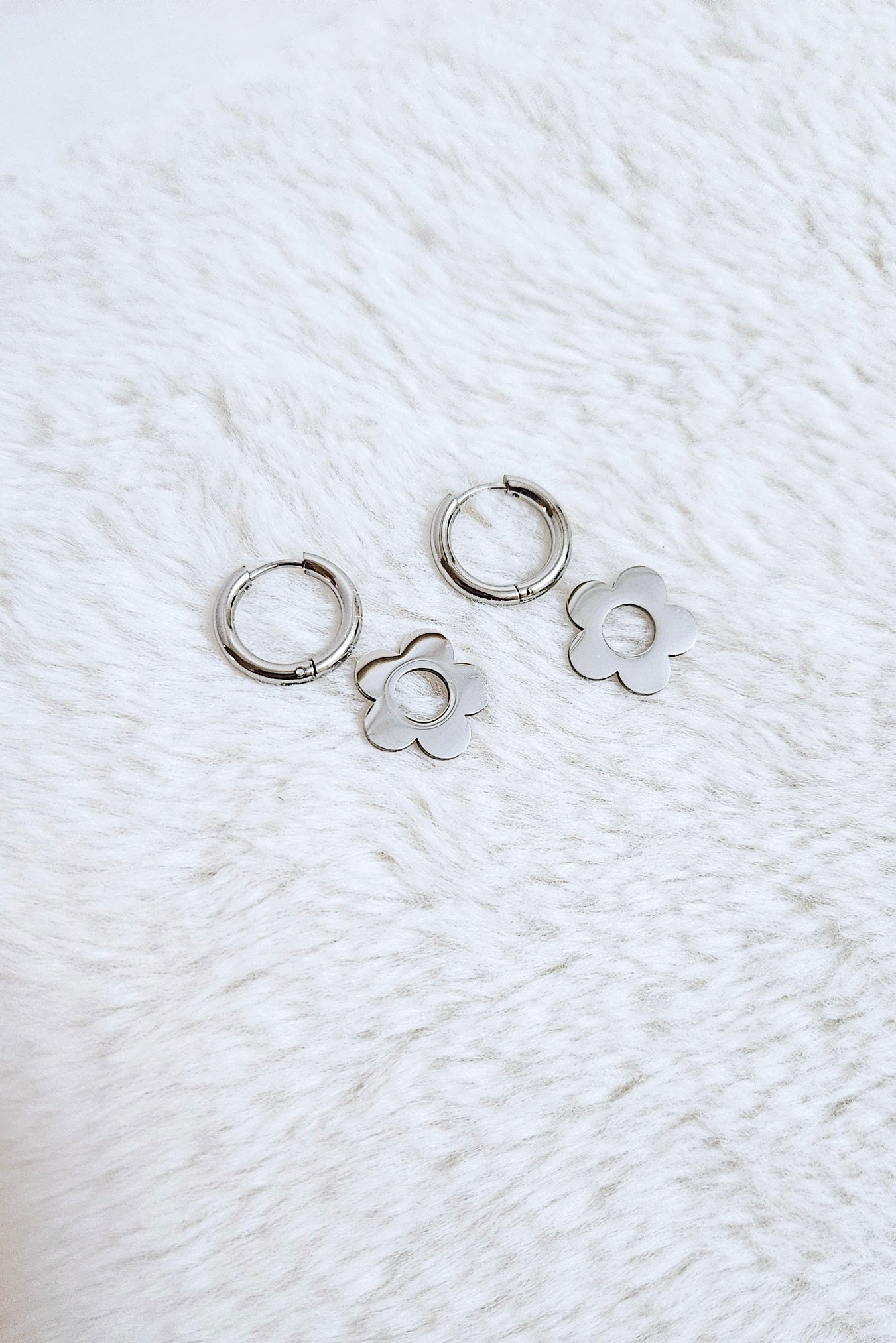 2-in-1 Flora Hoops Earrings