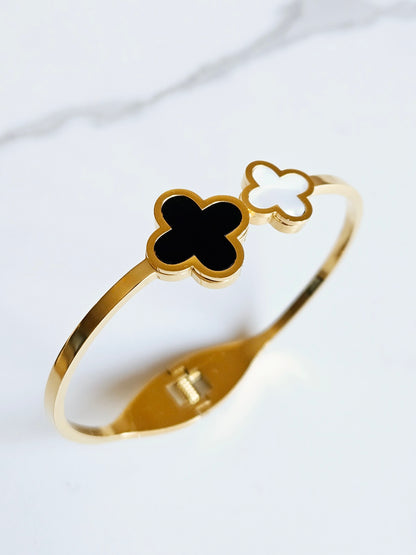 Black & White Clover Duo Bangle