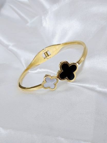 Black & White Clover Duo Bangle