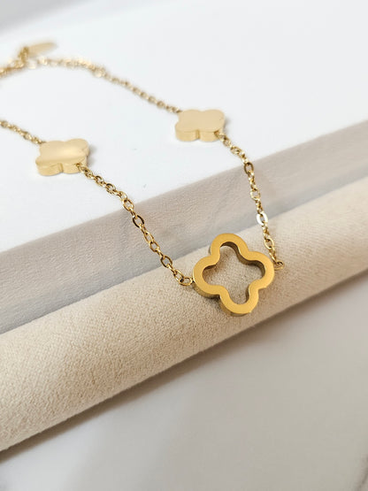 Dainty Clover Chain Bracelet