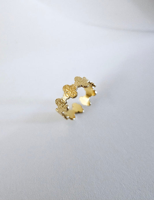 Clover Cuff Ring