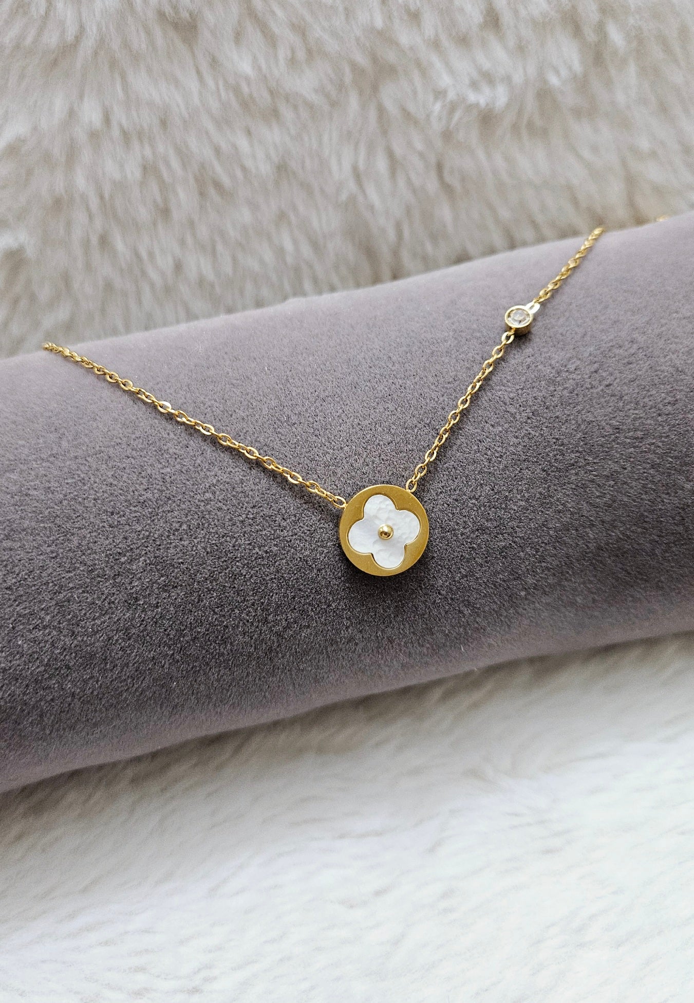 Dewdrop Necklace